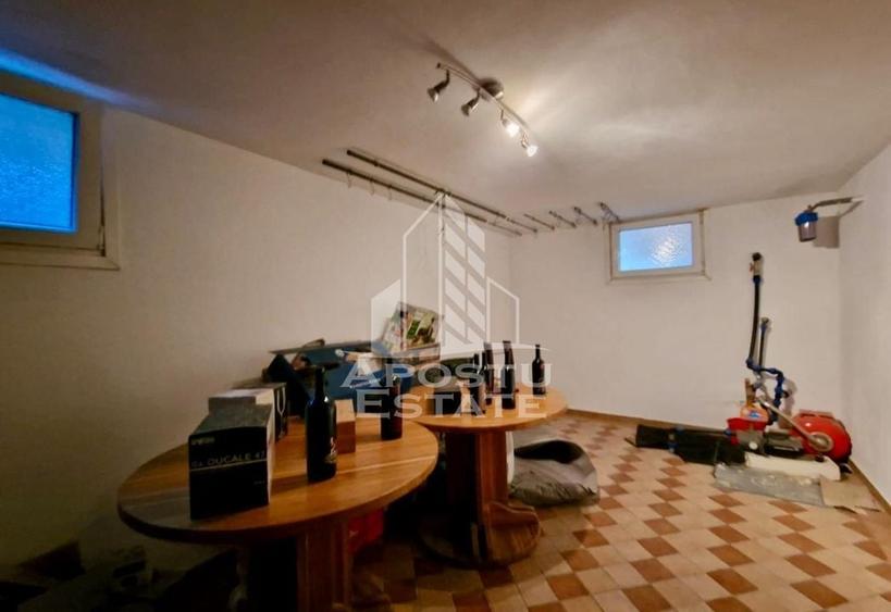 Vila cu terasa si piscina in Zadareni - 56