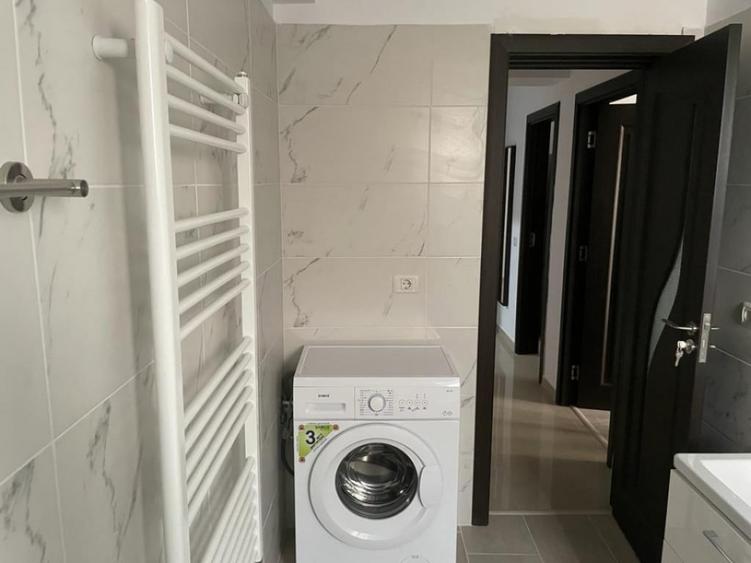 APARTAMENT 2 CAMERE, DECOMANDAT, BLOC NOU, PRIMA CHIRIE, TOT - 5
