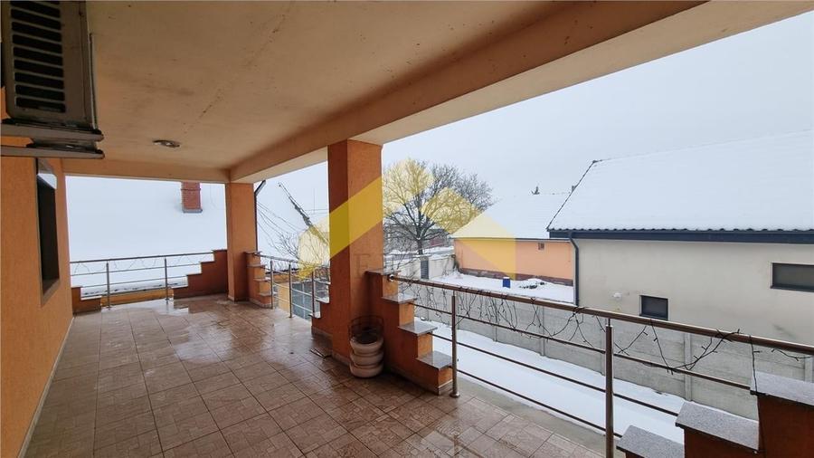 Casa cu etaj in Zadareni de vanzare - 3