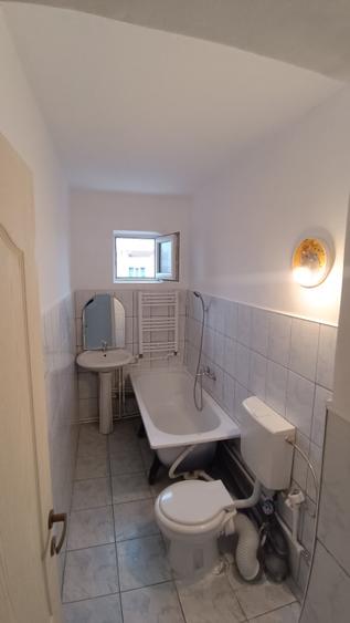 Apartament 2 Camere - Narcisa, Bacau / 38 mp utili / Etaj 4/4 - 6