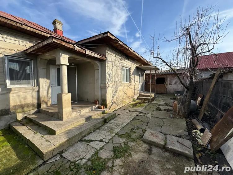 Casa de vanzare - oras Lehliu Gara - 2