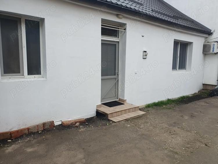 Vand casa recent renovata. - 3