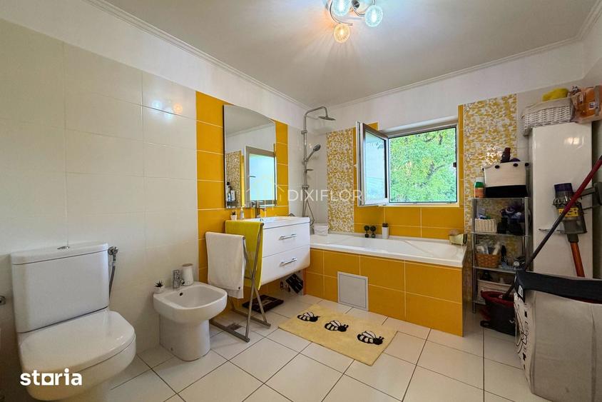 Casă cu 3 camere cu Teren 900 Mp în Cornișa
