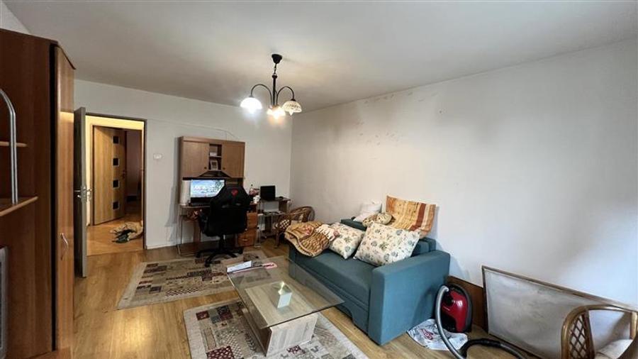 Vanzare apartament 2 camere decomandate etaj 1 in Gheorgheni- zona Titulescu - 2