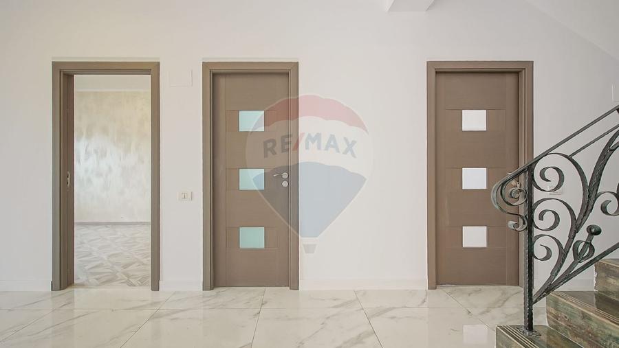 Casă / Vilă cu 5 camere de vânzare în zona Bunloc - 14