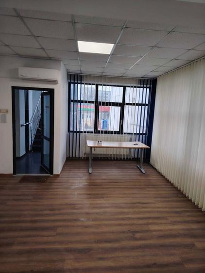 Inchiriez spatiu de birouri, amplasat central, et 1, 106 mp - 8
