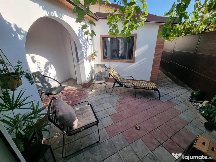 Casă cu 3 camere cu Teren 150 Mp în Faleza Nord