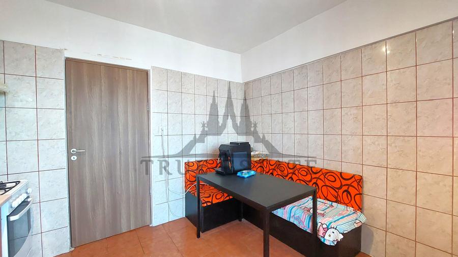 Apartament cu 2 camere decomandat în Moșilor