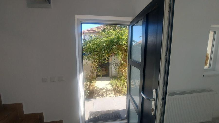 Duplex cu 3 camere cu Canalizare în Berceni