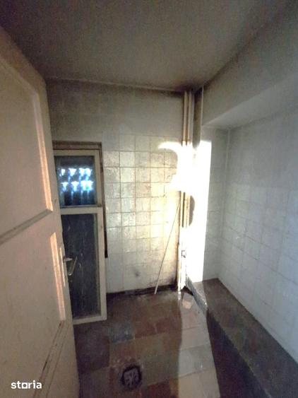 Spațiu comercial, de 108 mp, în Basarabia