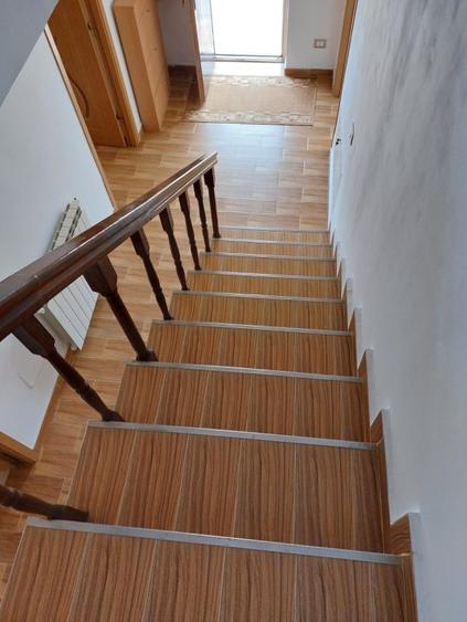Casă individuală cu 6 camere cu Teren 660 Mp în 1 Mai