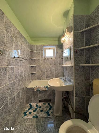Apartament cu 2 camere semidecomandat în Telegrafului