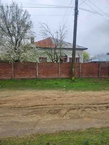 Casă cu 3 camere cu Teren 15 Mp în Gighera