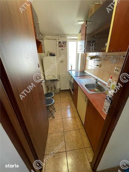 Garsonieră decomandată, mobilată în Turnișor