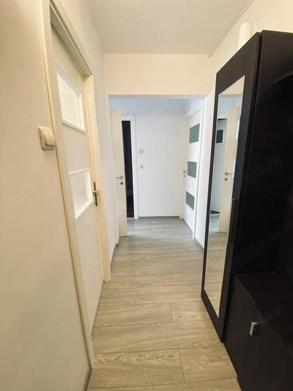 Apartament cu 2 camere decomandat în Colonia Bod