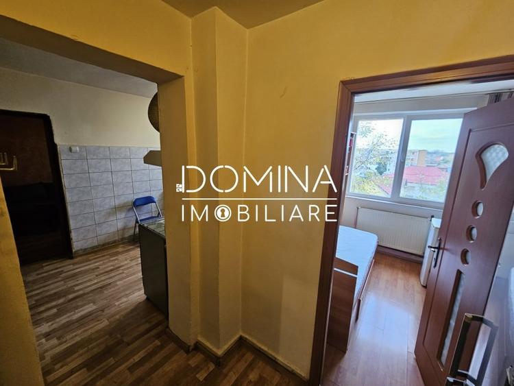 Apartament cu 2 camere semidecomandat, mobilat în Central