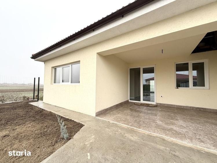 Casă cu 4 camere cu Teren 400 Mp în Orțișoara