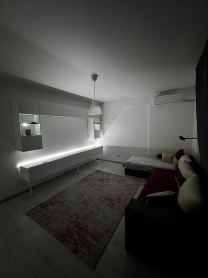 Apartament cu 2 camere decomandat în Runcu