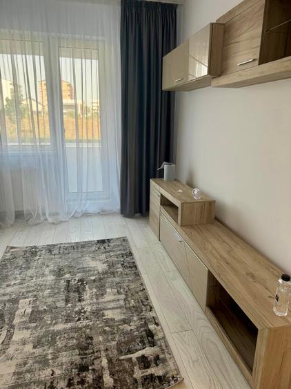 Apartament cu 2 camere decomandat în Militari