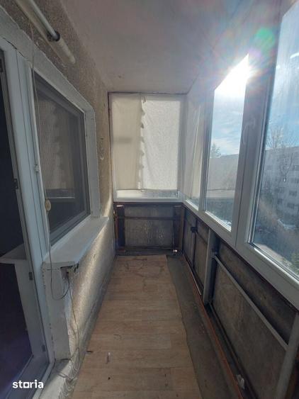 Apartament cu 3 camere în Calea București