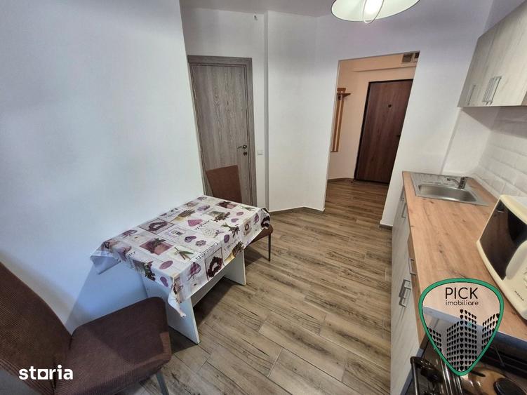 Garsonieră nedecomandată în Aleea Carpați