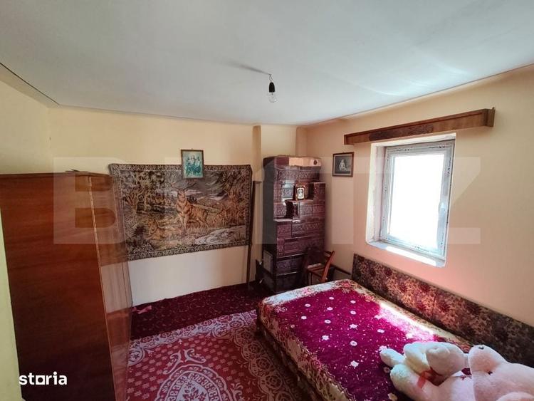 Casă cu 4 camere cu Teren 1970 Mp în Central