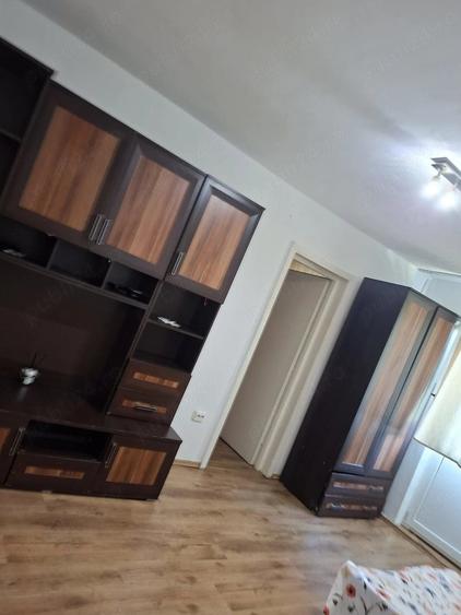 Apartament cu 2 camere semidecomandat în Șagului