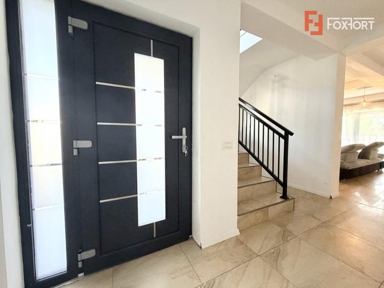 Duplex cu 4 camere cu Teren 430 Mp în Sânandrei