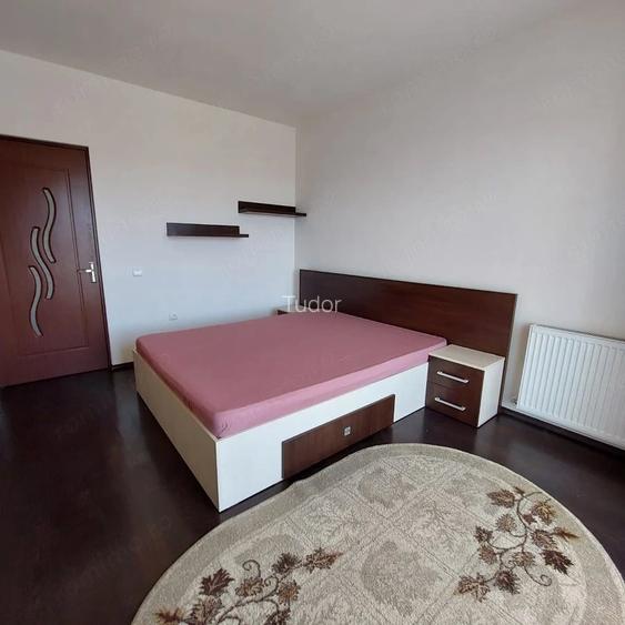 Apartament 2 camere, 58 mp, Str. Florilor, zona Mega Image!