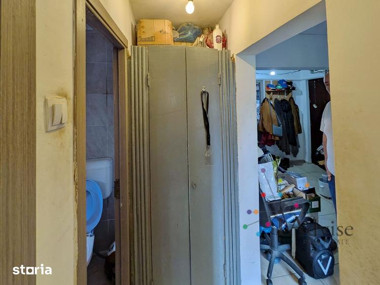 Apartament cu 4 camere decomandat în Dârste