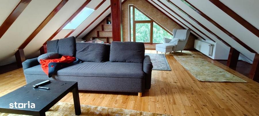 Casă cu 4 camere cu Teren 270 Mp în Bunloc