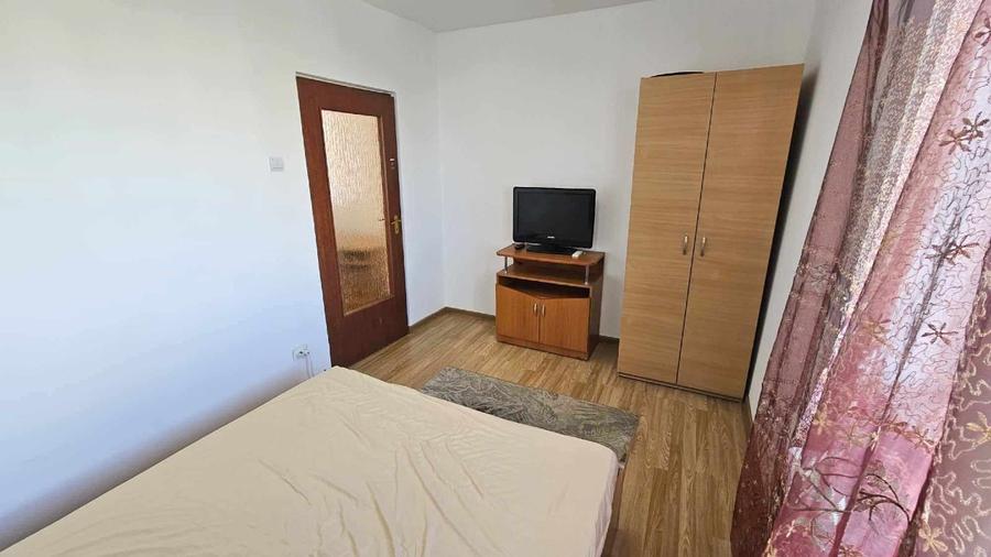 Apartament cu 2 camere decomandat în Mircea cel Bătrân