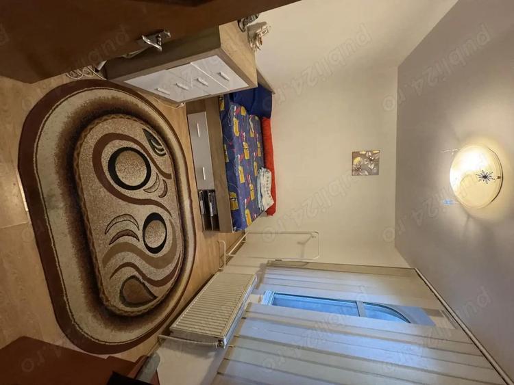 Proprietar 2 camere decomandat + curte + beci, Nerva Traian, casa din caramida - 3