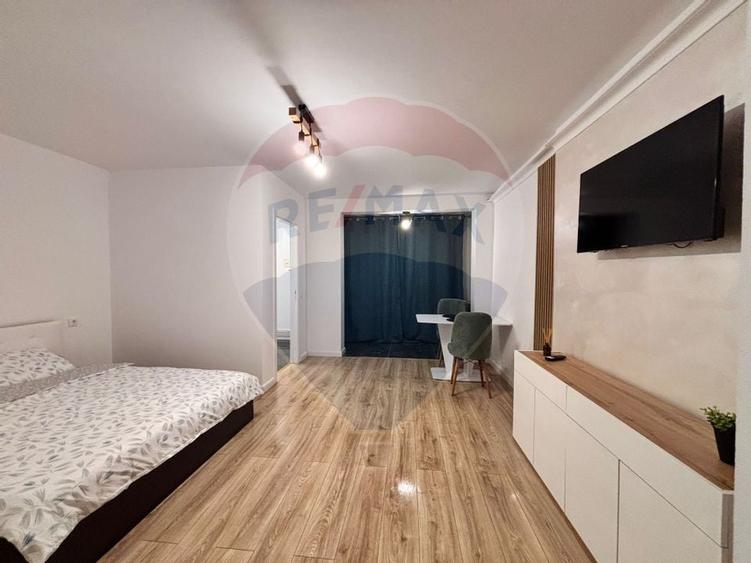 Apartament cu 1 camere de vânzare gata de inchiriat în zona DECEBAL - 7