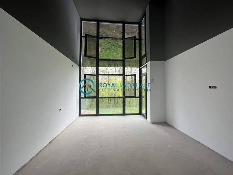 Royal Imobiliare - Vanzare Vila de lux zona Bucov - 3