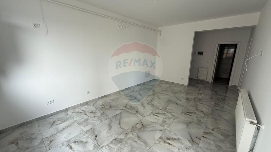 Apartament de închiriat Cuza Vodă  cu loc de parcare - 2