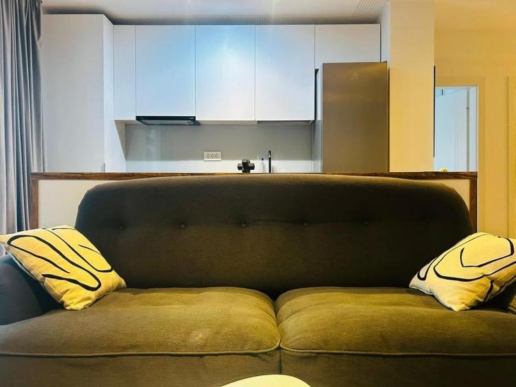 vanzare 2 camere lux. parcare inclusa  Core Timpuri Noi - 14