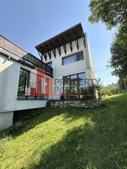 Pensiune  în Bran, sat Poarta – Afacere la cheie, locație premium - 3