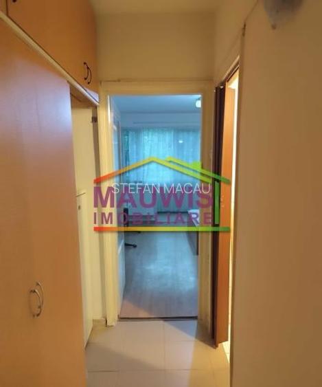 5 min. Metrou Costin Georgian garsoniera Cf.1 decomandat cu balcon