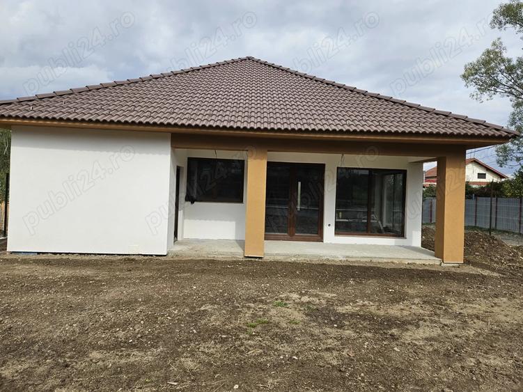 Proprietar vand casa in Tocile pe un singur nivel - 2