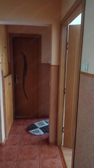 inchiriez apartament 4 camere Burdujeni - 1
