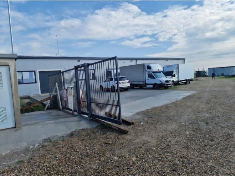 DE VANZARE  sau Parteneriat   PLATFORMA AGROINDUSTRIALA ARAD - 1