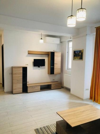 Inchiriez garsoniera Militari Residence LUX - 4