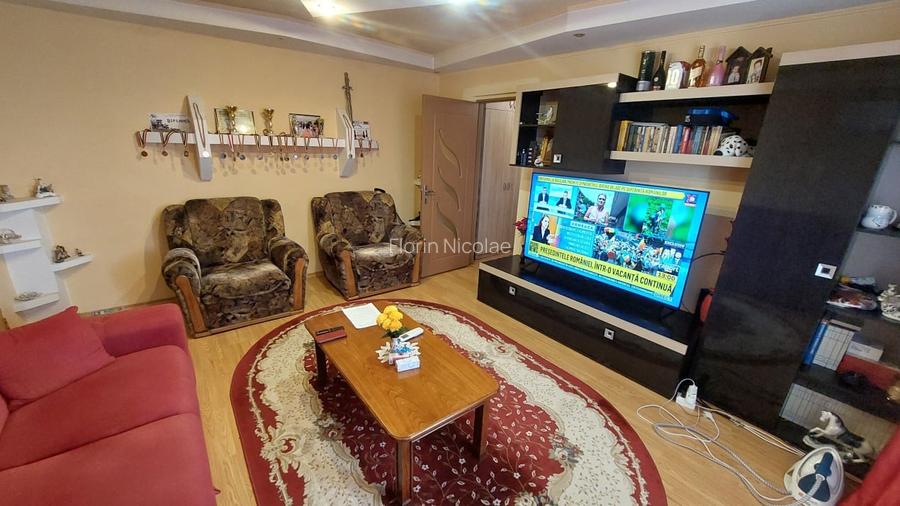 Apartament 3 camere semidecomandat, 67 mp, Brazda zona Baba Novac Apartament 3 camere semidecomandat, 67 mp, Brazda zona Baba Novac