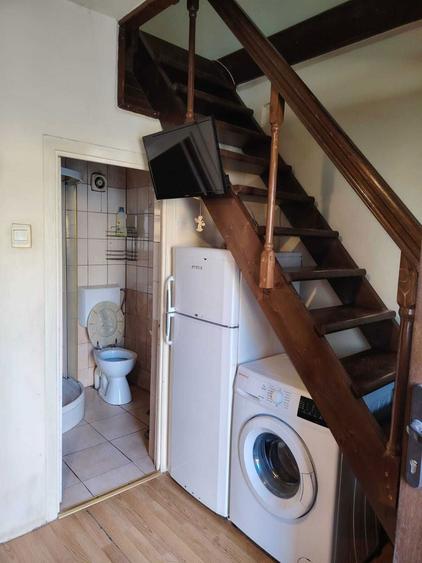 Proprietar inchiriez apartament 2 camere - 4