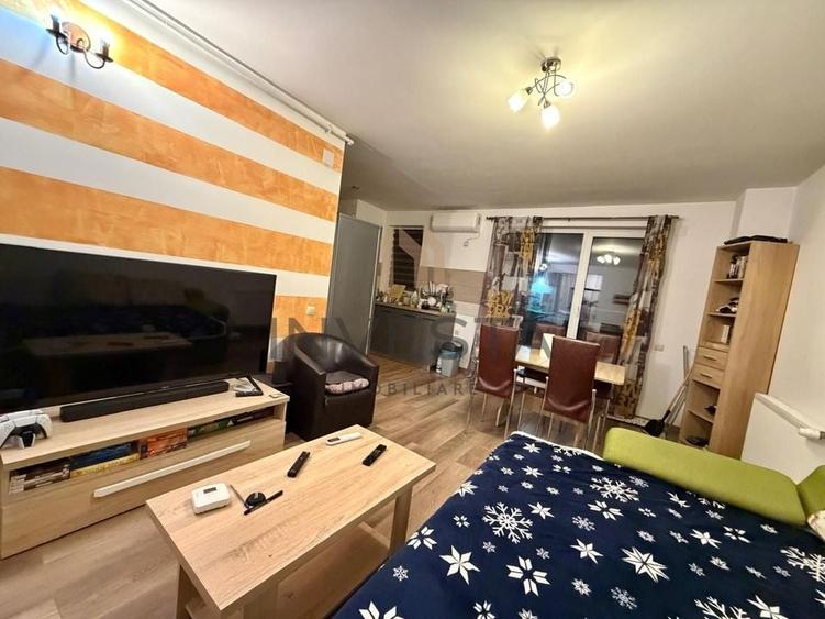 Apartament cu 3 camere in spate la FSEGA, strada Venus ! - 2