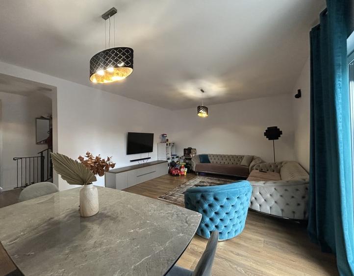 Duplex 4 camere, 110mp, teren 189mp, P+E, pozitie excelenta in Giroc - 2