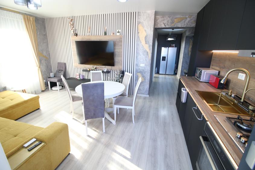 4 camere complex Arcada etaj 4/5 - 8