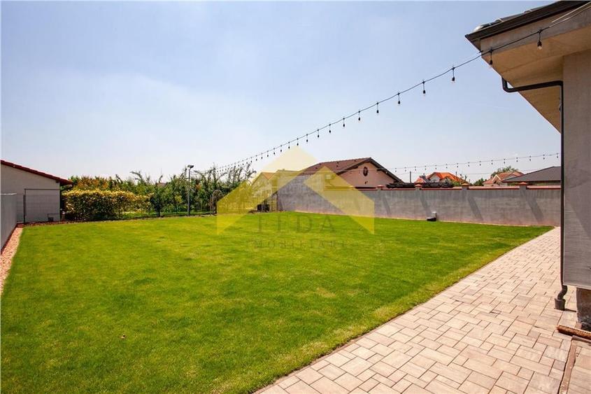 Casa noua la sol de vanzare in Livada - 23