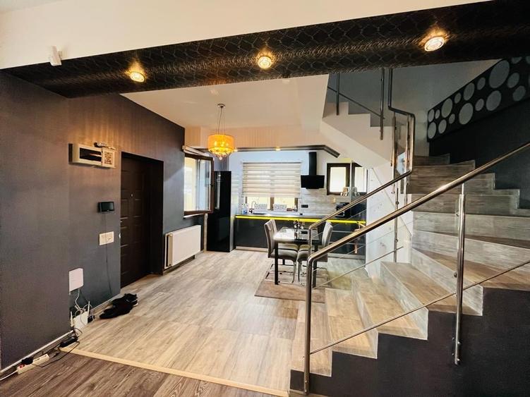 VILĂ TIP DUPLEX – PALAZU MARE VEDERE LA LAC 225000 € - 12